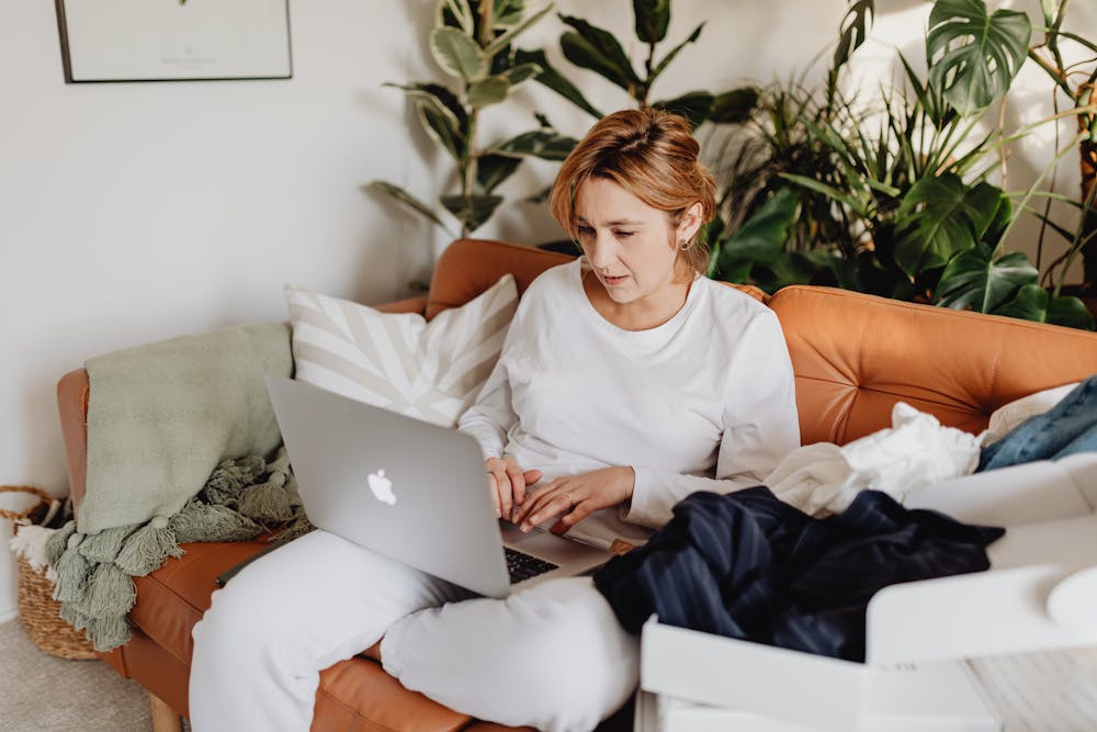 pexels karola g 5901396